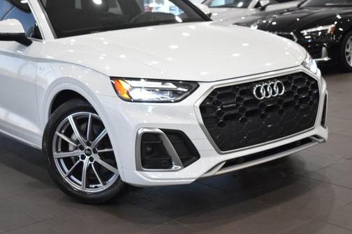 2023 Audi Q5 55 S line Premium Plus