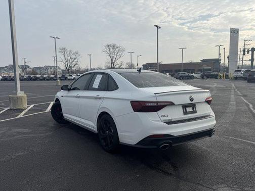 2024 Volkswagen Jetta GLI 2.0T Autobahn
