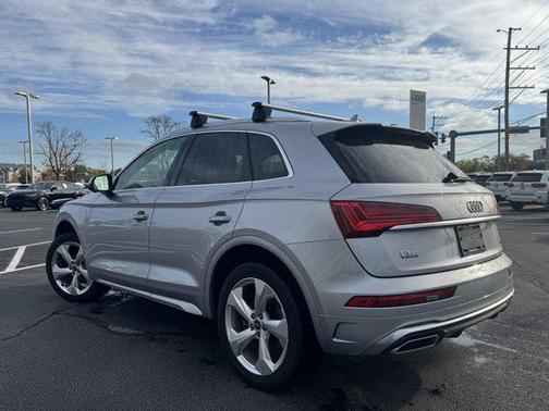 2022 Audi Q5 45 S line Premium Plus