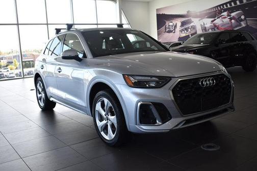 2022 Audi Q5 45 S line Premium Plus