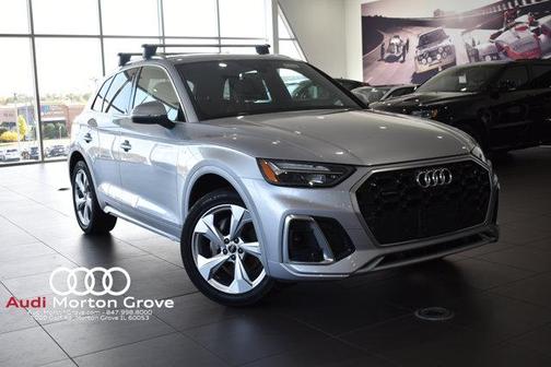 2022 Audi Q5 45 S line Premium Plus
