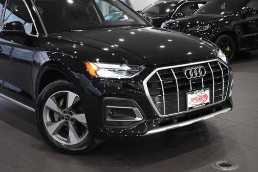 2022 Audi Q5 40 Premium Plus