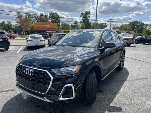 2023 Audi Q5 45 S line Premium Plus