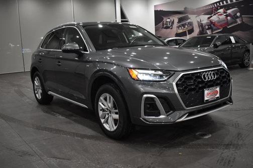 2023 Audi Q5 45 S line Premium