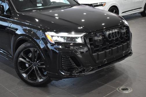 2026 Audi Q7 55 Premium Plus