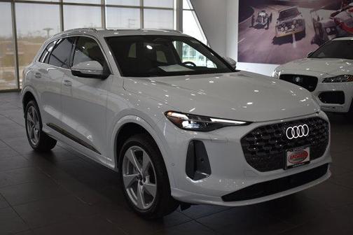 2026 Audi Q5 Premium Plus