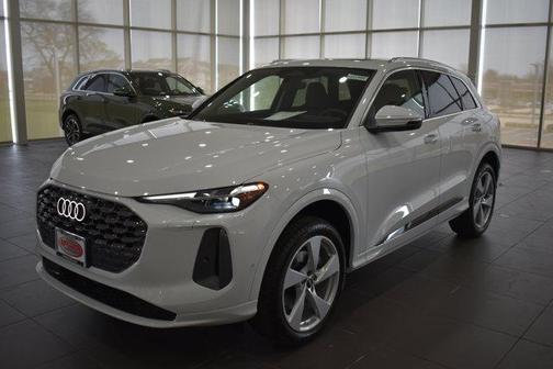 2026 Audi Q5 Premium Plus