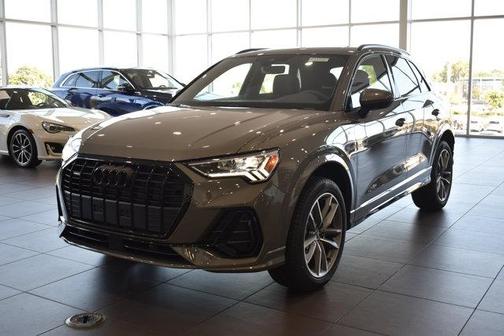 2025 Audi Q3 Premium 45 TFSI S line quattro Tiptronic