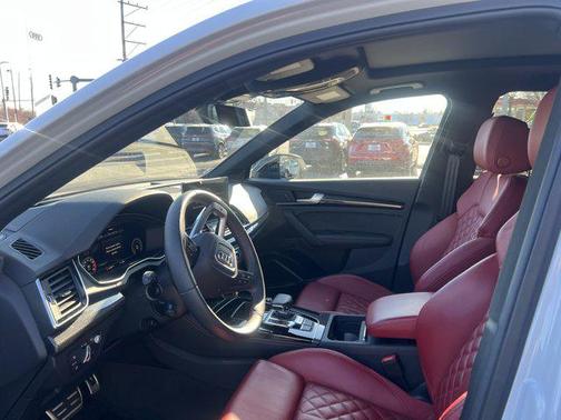 2024 Audi SQ5 3.0T Prestige