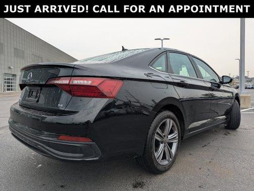 2022 Volkswagen Jetta 1.5T SE