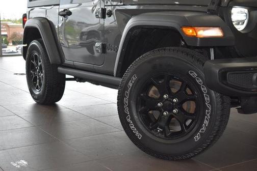 Granite Crystal Metallic Clearcoat 2021 Jeep Wrangler Willys
