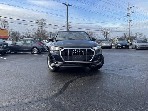 2020 Audi Q3 45 S line Premium