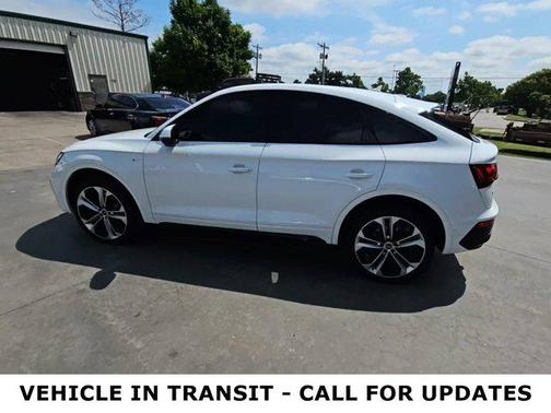 2022 Audi Q5 45 S line Prestige