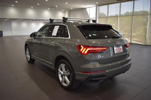 Chronos Gray Metallic 2024 Audi Q3 45 S line Premium Plus