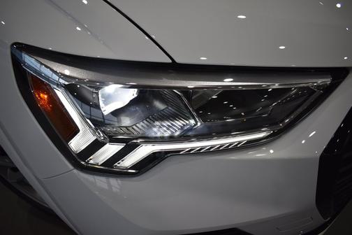 Arkona White 2025 Audi Q3 Premium 45 TFSI S line quattro Tiptronic
