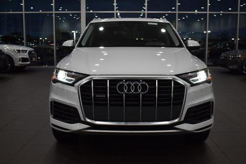 2022 Audi Q7 55 Premium