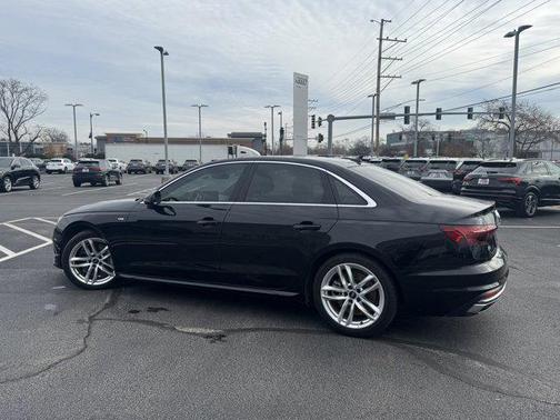 2023 Audi A4 45 S line Premium Plus