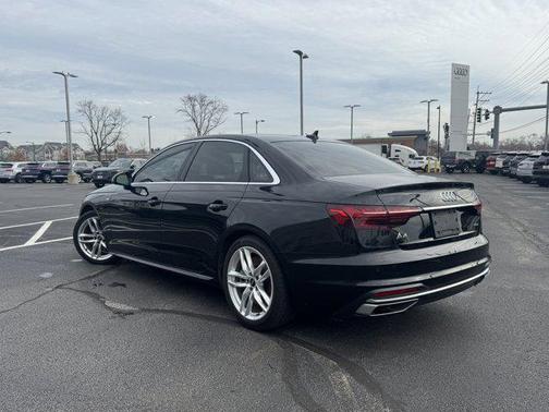 2023 Audi A4 45 S line Premium Plus