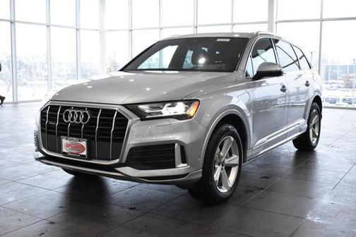 2021 Audi Q7 45 Premium Plus