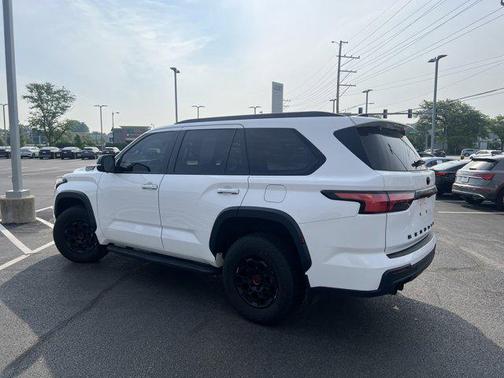 2024 Toyota Sequoia Base