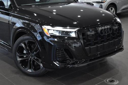 2026 Audi Q7 55 Premium Plus