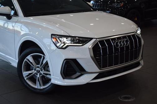 2022 Audi Q3 45 S line Premium Plus