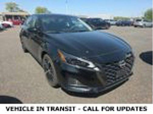 Super Black 2023 Nissan Altima SR Intelligent AWD
