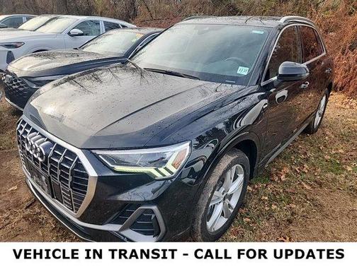 2022 Audi Q3 45 S line Premium Plus