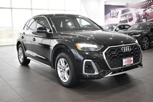 2022 Audi Q5 45 S line Premium