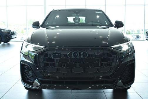 2025 Audi Q8 55 Premium Plus