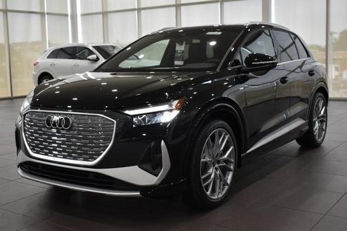 2025 Audi Q4 e-tron Premium Plus 55 quattro