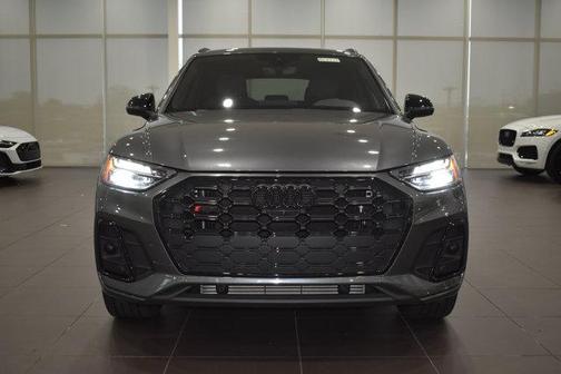 Daytona Gray Pearl Effect 2023 Audi SQ5 3.0T Premium Plus