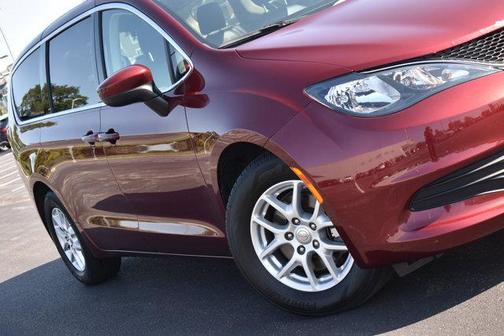 2019 Chrysler Pacifica LX