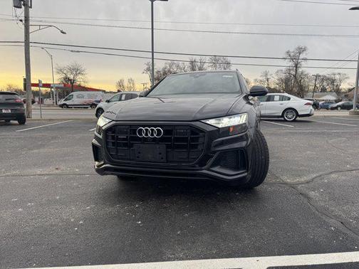 2020 Audi Q8 55 Prestige
