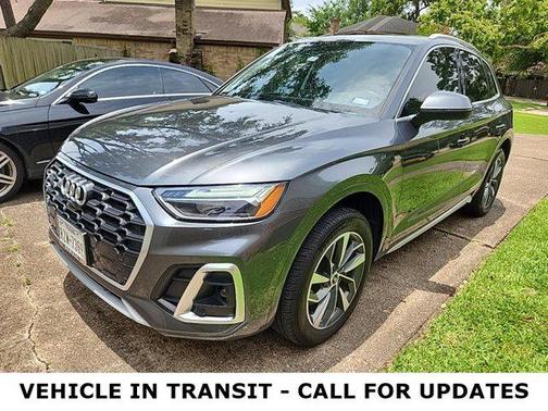 2022 Audi Q5 45 S line Premium Plus
