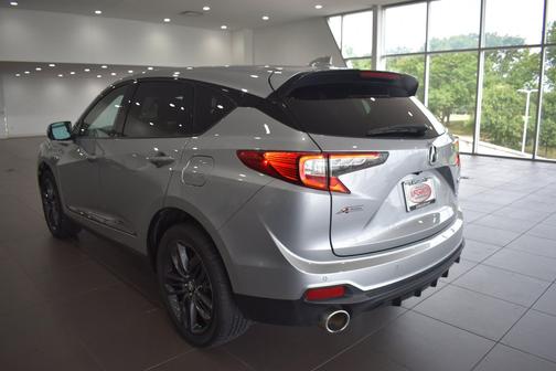 Lunar Silver Metallic 2023 Acura RDX Base