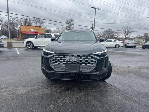 2025 Audi Q5 Premium Plus TFSI quattro S tronic