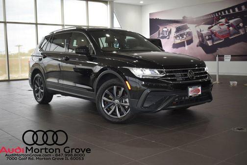 Deep Black Pearl 2022 Volkswagen Tiguan 2.0T SE 4MOTION