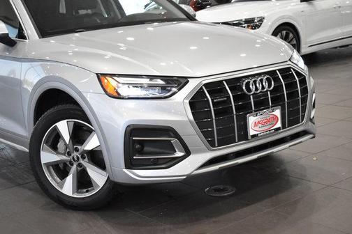 2023 Audi Q5 40 Premium Plus