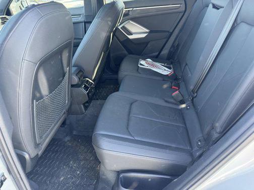 2022 Audi Q3 45 S line Premium Plus