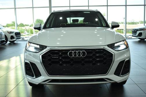 2023 Audi Q5 45 S line Premium Plus