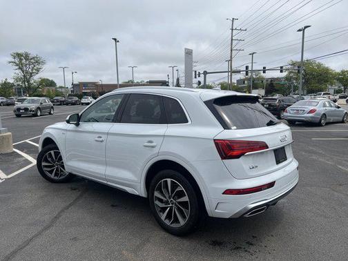 2023 Audi Q5 45 S line Premium Plus