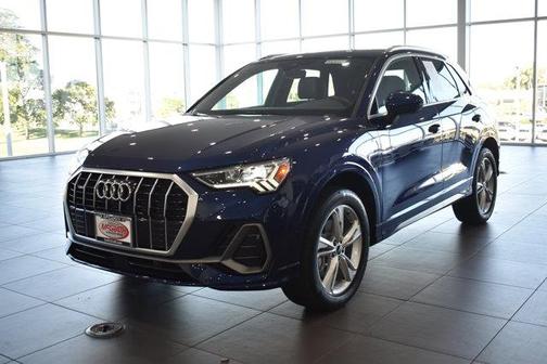 2023 Audi Q3 45 S line Premium Plus