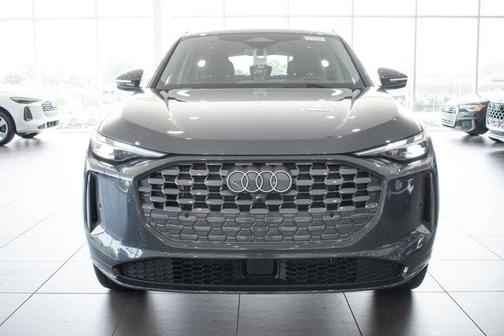 2025 Audi Q5 Premium