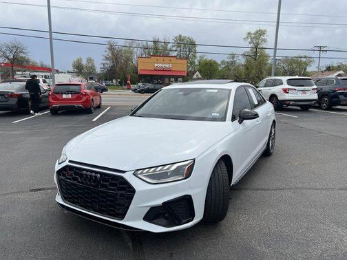2023 Audi S4 Premium Plus TFSI quattro Tiptronic
