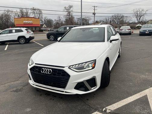 2022 Audi A4 45 S line Premium Plus