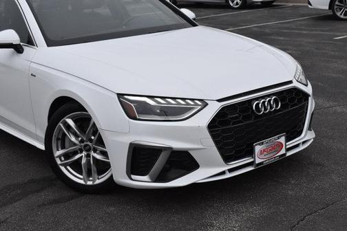 2022 Audi A4 45 S line Premium Plus