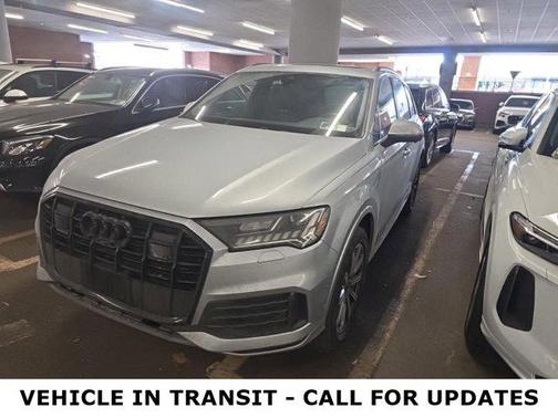 2023 Audi Q7 45 Premium Plus