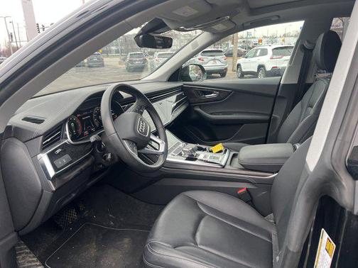 2023 Audi Q8 55 Premium Plus