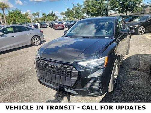 2022 Audi Q3 45 S line Premium